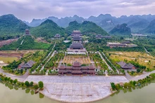 Tam Chuc complex boasts pristine and splendid landscapes with remarkable aesthetic values