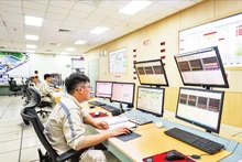 Advanced technological solutions and environmental management practices are being implemented at the Thai Binh 2 Thermal Power Plant. (Photo: Phong Son). 