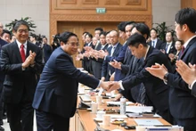 Prime Minister Pham Minh Chinh meets with leaders of Japanese businesses. (Photo: VNA)