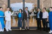 “No Smoking” signs are now prominently displayed across restaurants and hotels in Da Nang City. 