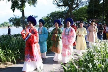 Activities held as part of the National Tourism Year – Hue 2025 have attracted strong interest from a large number of visitors. (Photo: VNA)