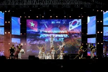 A dancing performance at the opening ceremony of the 2025 K–Viet Nam Pop-up Festa in Dalat on November 8 (Photo: baolamdong.vn)