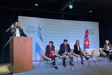 Journalist and scholar Gaston Fiorda addresses the seminar held in Buenos Aires on June 12 (Photo: VNA)