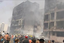 The scene of the deadly air accident in Ahmedabad, Gujarat, India) on June 12, 2025. (Photo: Xinhua/VNA)