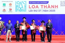 First prize winners honoured at the ceremony 