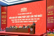 National Assembly Chairman Tran Thanh Man addresses the forum. (Photo: NDO/Duy Linh)