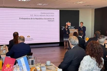 Vietnamese Ambassador to Argentina Ngo Minh Nguyet speaks at the event. (Photo: VNA)