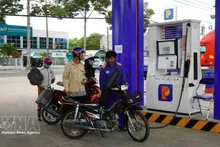 A refilling station of Petrolimex (Photo: VNA)