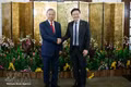 General Secretary of the Communist Party of Viet Nam Central Committee and State President To Lam (left) meets with Singaporean Prime Minister Lawrence Wong on May 29. (Photo: VNA)