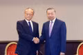 Party General Secretary and State President To Lam (right) meets with ADB President Masato Kanda in Manila on May 31. (Photo: VNA)