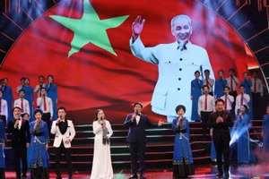 Paying tribute to President Ho Chi Minh has long remained an inexhaustible source of inspiration for Vietnamese artists.