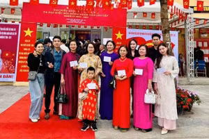 All members of a family dress up for the special occasion, often referred to as the “National Festival”, jointly casting their votes to elect representatives worthy of the people and the country.