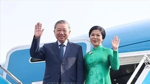 General Secretary of the Communist Party of Vietnam Central Committee To Lam and his spouse Ngo Phuong Ly (Photo: VNA)