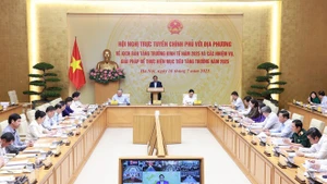 PM Pham Minh Chinh orders participants to find out ways to ensure economic expansion and strengthen national defence and security. (Photo: VNA)
