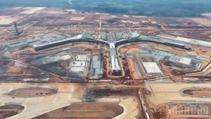 The international airport is gradually taking shape.