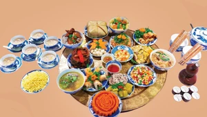 The traditional Tet feast of Ha Noi.