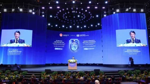 General Luong Tam Quang, Minister of Public Security delivers the closing remarks at the closing ceremony session of the UN Convention against Cybercrime signing ceremony. (Photo: VNA)