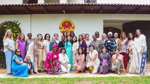 Delegates at the friendship gathering (Photo:VNA)