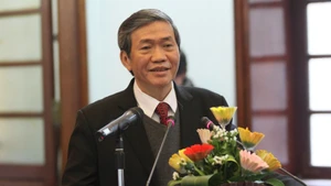 JOURNALIST DINH THE HUYNH: The great trainer under the banyan tree at 71 Hang Trong Street