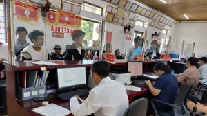 At a public administration centre in Lai Chau province (Photo: VNA)