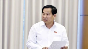 Le Quang Manh, member of the Party Central Committee, the NA Party Committee’s Standing Board and the NA Standing Committee, and Standing Vice Chairman of the NA Committee for Economic and Financial Affairs, has been appointed Standing Vice Chairman of the NA Office. (Photo: VNA)