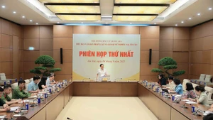 At the first meeting of the subcommittee for legal documents and resolution of complaints in Hanoi on September 4 (Photo: VNA)