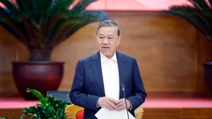 Party General Secretary To Lam speaks at the working session with the Party Committee of Quang Ninh province (Photo: VNA)