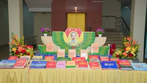 An exhibition space showcases outstanding works published by the People’s Army Publishing House.