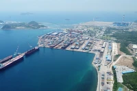 Overview of Hyundai-Vietnam Shipbuilding, its annual exports account for over 40% of Khanh Hoa Province's export turnover.