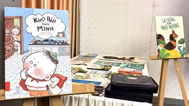 Some Vietnamese picture book titles will be featured at the first Viet Nam Children’s Picture Book Festival, which will be held in Ho Chi Minh City from May 28-31. (Photo: VNA)