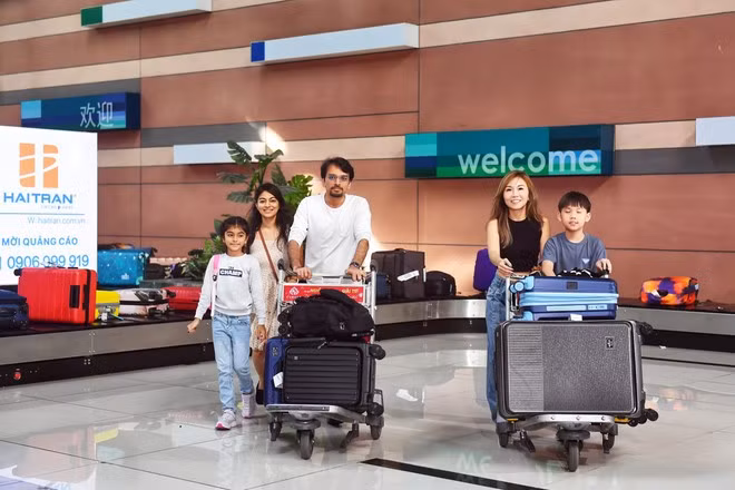 Passengers at Phu Quoc International Airport (Photo: Sun Group)