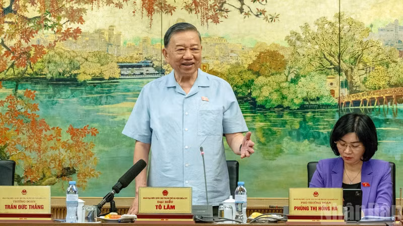 Party General Secretary and State President To Lam, a National Assembly deputy of Ha Noi, speaks at the 16th National Assembly's first extraordinary session. (Photo: nhandan.vn)