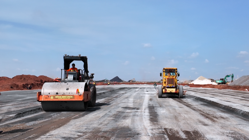 Accelerating the disbursement progress of foreign-funded public investment capital in the final months of 2025. (Photo: nhandan.vn)