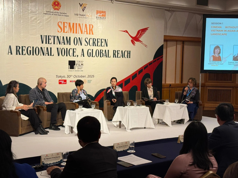 The workshop ‘Viet Nam on Screen: a regional voice – reaching global stature’ at the Tokyo International Film Festival.
