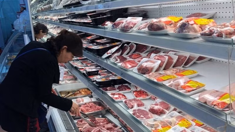 Bringing world-class products to Vietnamese consumers. (Illustrative photo: VNA)