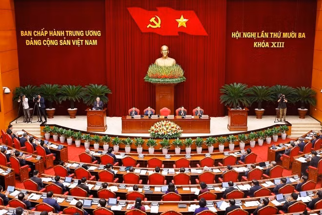 The opening of the 13th plenum of the 13th Party Central Committee in Hanoi on October 6 morning (Photo: VNA)