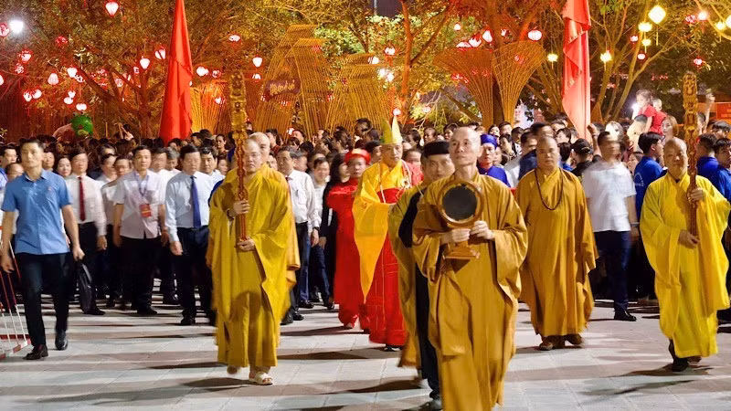 The ceremony commemorating the 725th anniversary of the passing of national hero Tran Quoc Tuan.