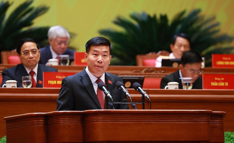 Member of the Party Central Committee, Deputy Minister of Foreign Affairs Nguyen Manh Cuong delivers a presentation at the 14th National Party Congress. (Photo: VNA)