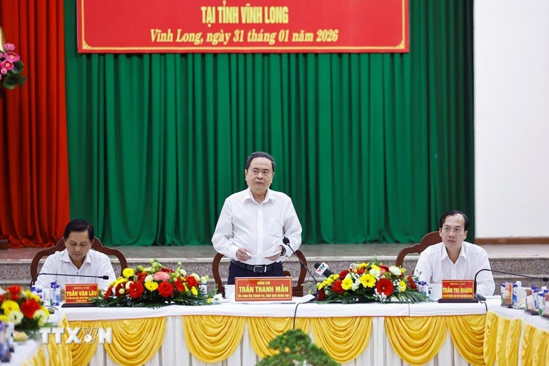 National Assembly Chairman Tran Thanh Man speaks at the working session with the Vinh Long provincial Election Committee on January 31. (Photo: VNA)