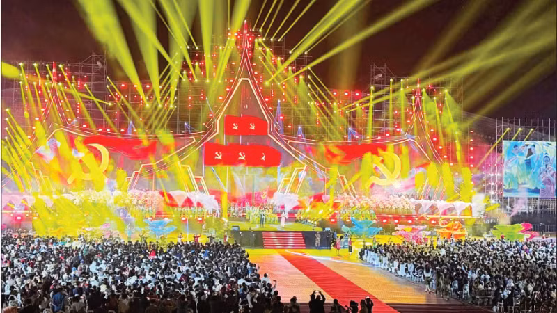 A special art programme celebrating Viet Nam–Laos friendship in Vientiane. (Photo: The Embassy of Viet Nam in Laos)