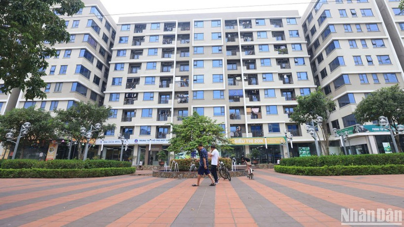 Moving into 2026, industrial real estate and housing are expected to continue leading the market. (Photo: nhandan.vn)