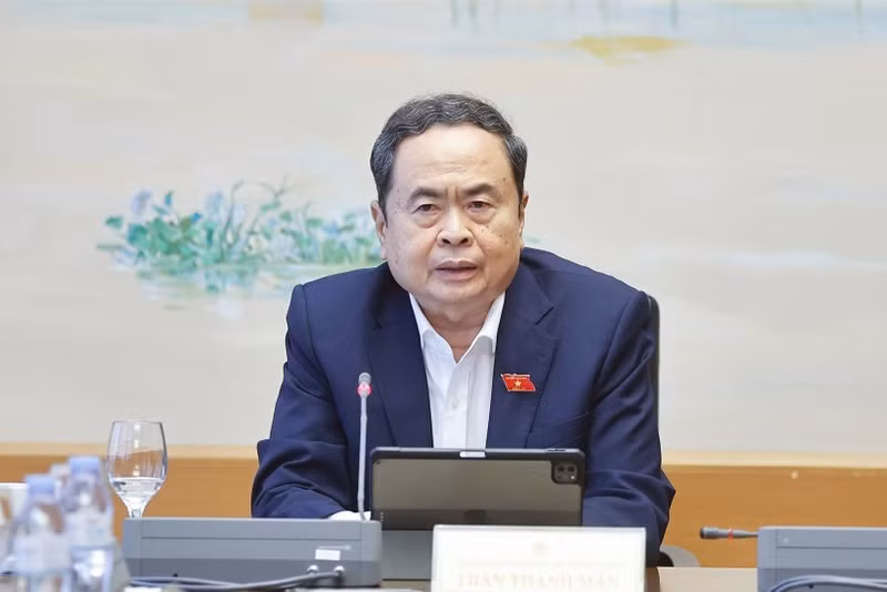 National Assembly Chairman Tran Thanh Man speaks at a group discussion on October 23, 2025. (Photo: VNA)