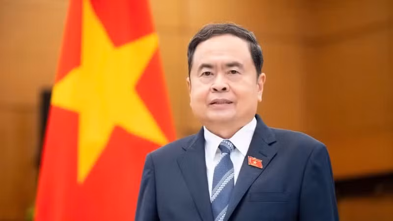 Tran Thanh Man was re- elected by the National Assembly to serve as Chairman of the 16th National Assembly.