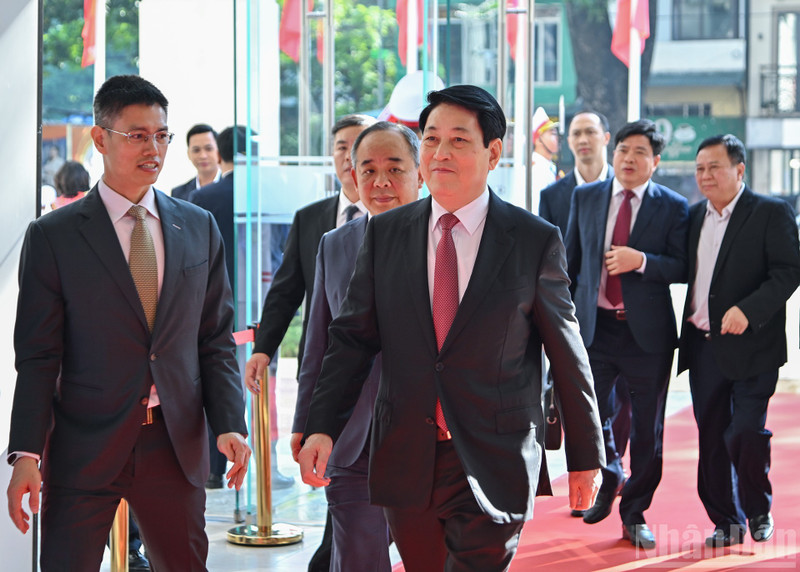 State President Luong Cuong attends the anniversary event.