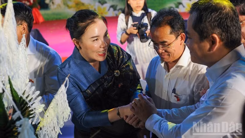 Delegates at the Bunpimay 2569 traditional New Year festival.