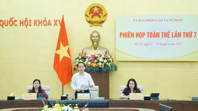 The seventh plenary session of the Committee on Legal and Judicial Affairs is held in September 2025. (Photo: Quochoi.vn)