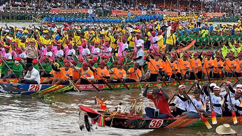 Can Tho holds the record as the location with the largest number of Ngo boats participating in races. (Photo: nhandan.vn)