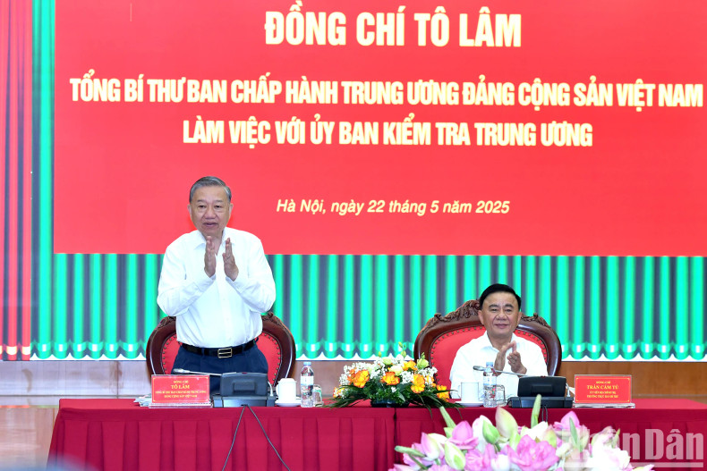 In Pictures: Party chief works with Party Central Committee’s Inspection Commission ảnh 2 In Pictures: Party chief works with Party Central Committee’s Inspection Commission ảnh 2