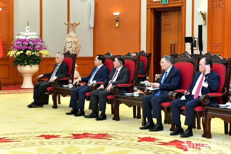 [In Pictures] Party chief To Lam receives Spanish Prime Minister Pedro Sánchez ảnh 4