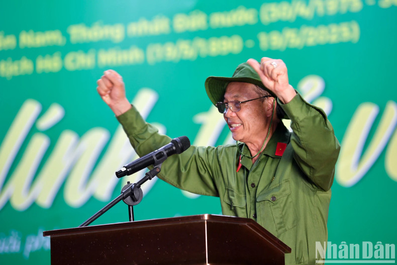 Dr Nguyen Tien Luan, Rector of Nguyen Trai University, speaks at the programme. Dr Nguyen Tien Luan, Rector of Nguyen Trai University, speaks at the programme.